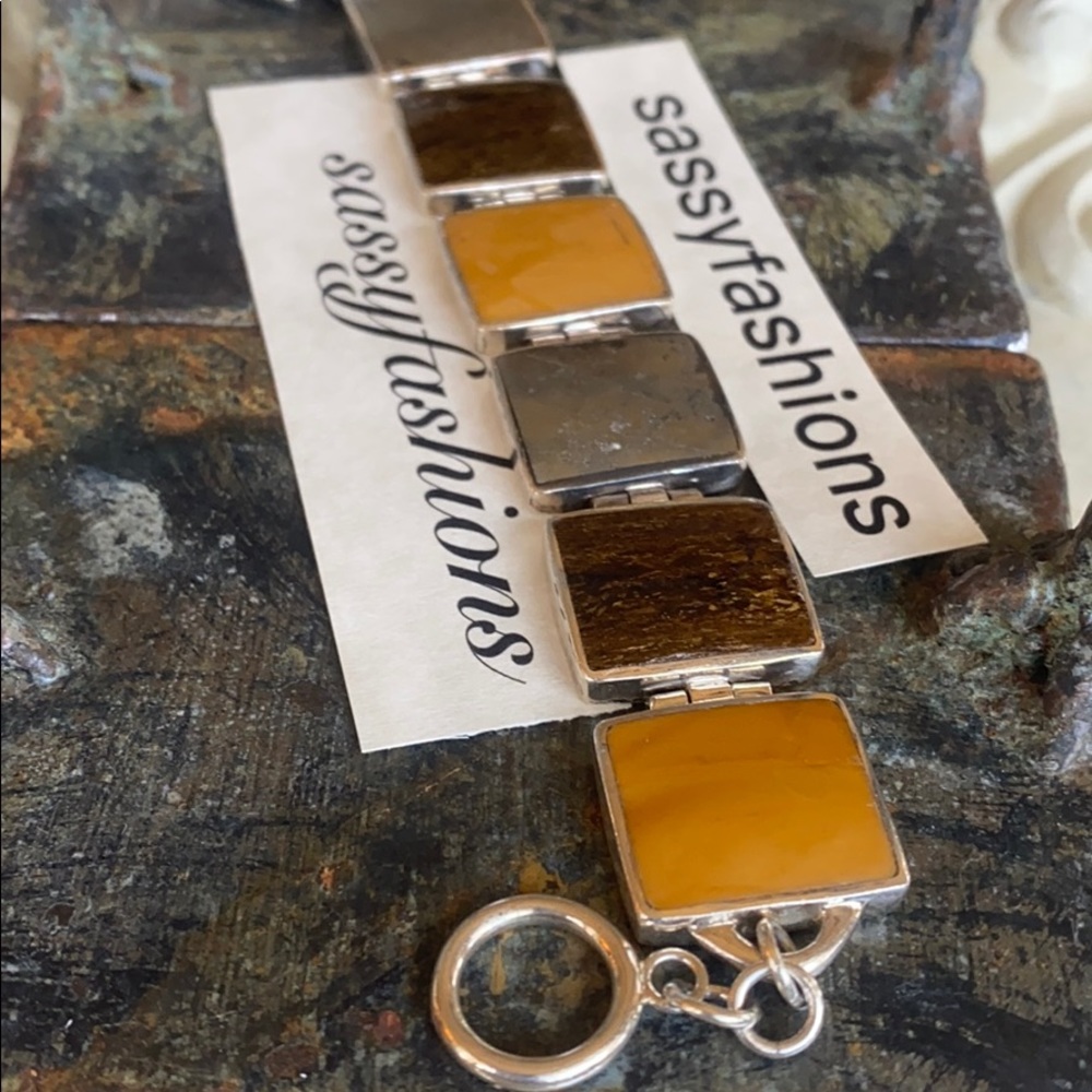 Beautiful Silpada Vintage Bracelet - Picture 3 of 5